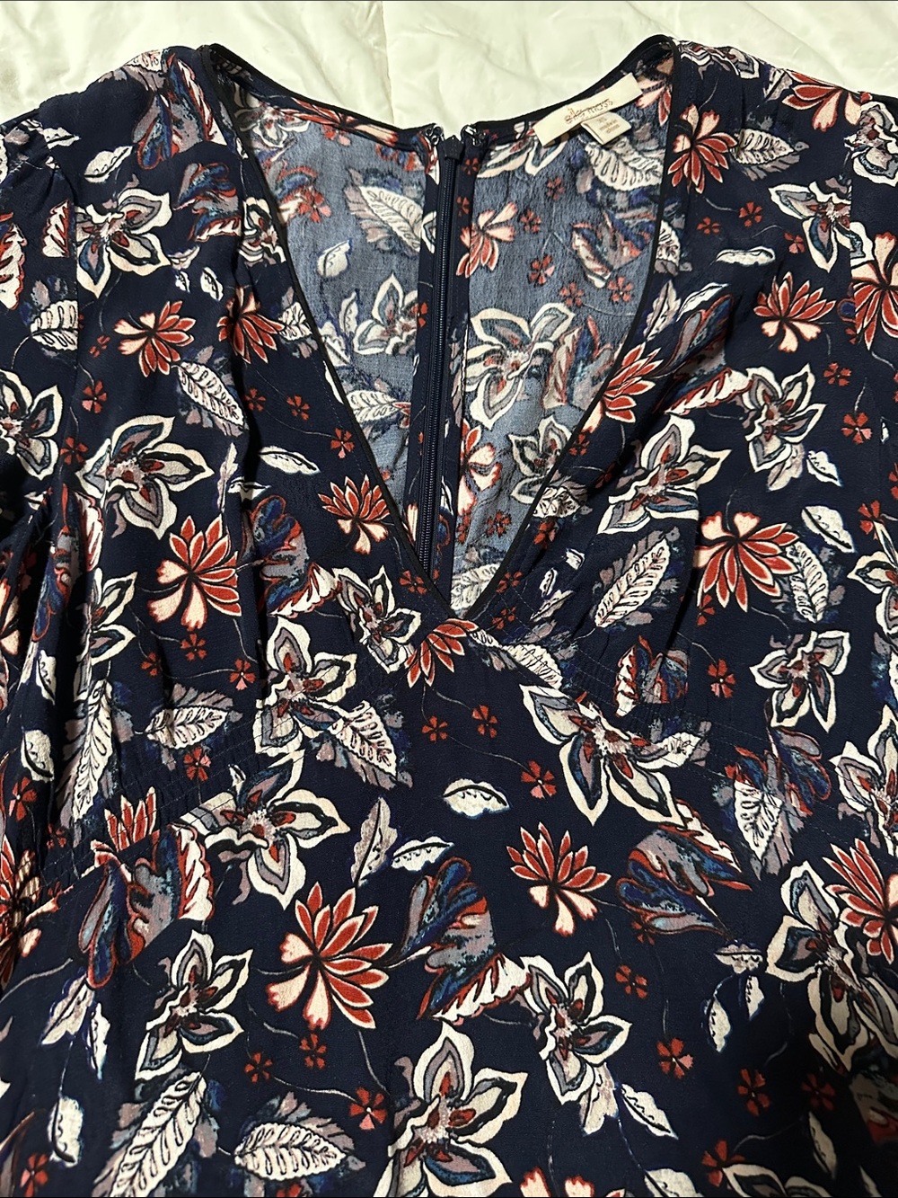 Ella Moss Navy Floral V-Neck Midi Dress with White and Rust Bloom